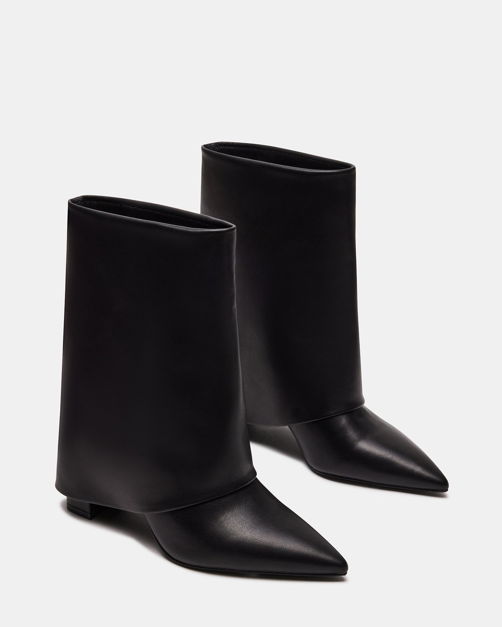 FALLON BLACK LEATHER - SM REBOOTED