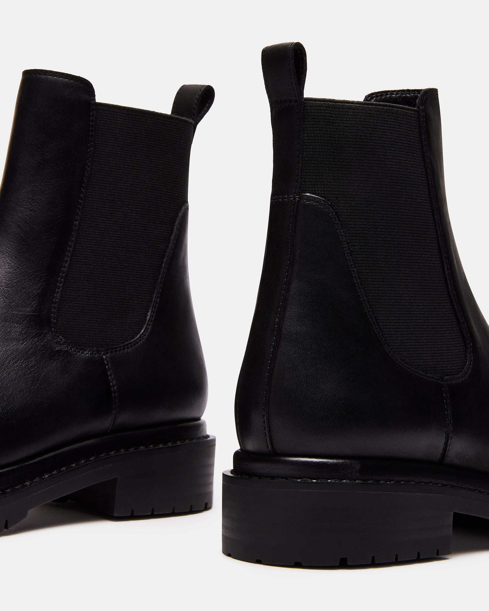 LYSETTE BLACK LEATHER - SM REBOOTED