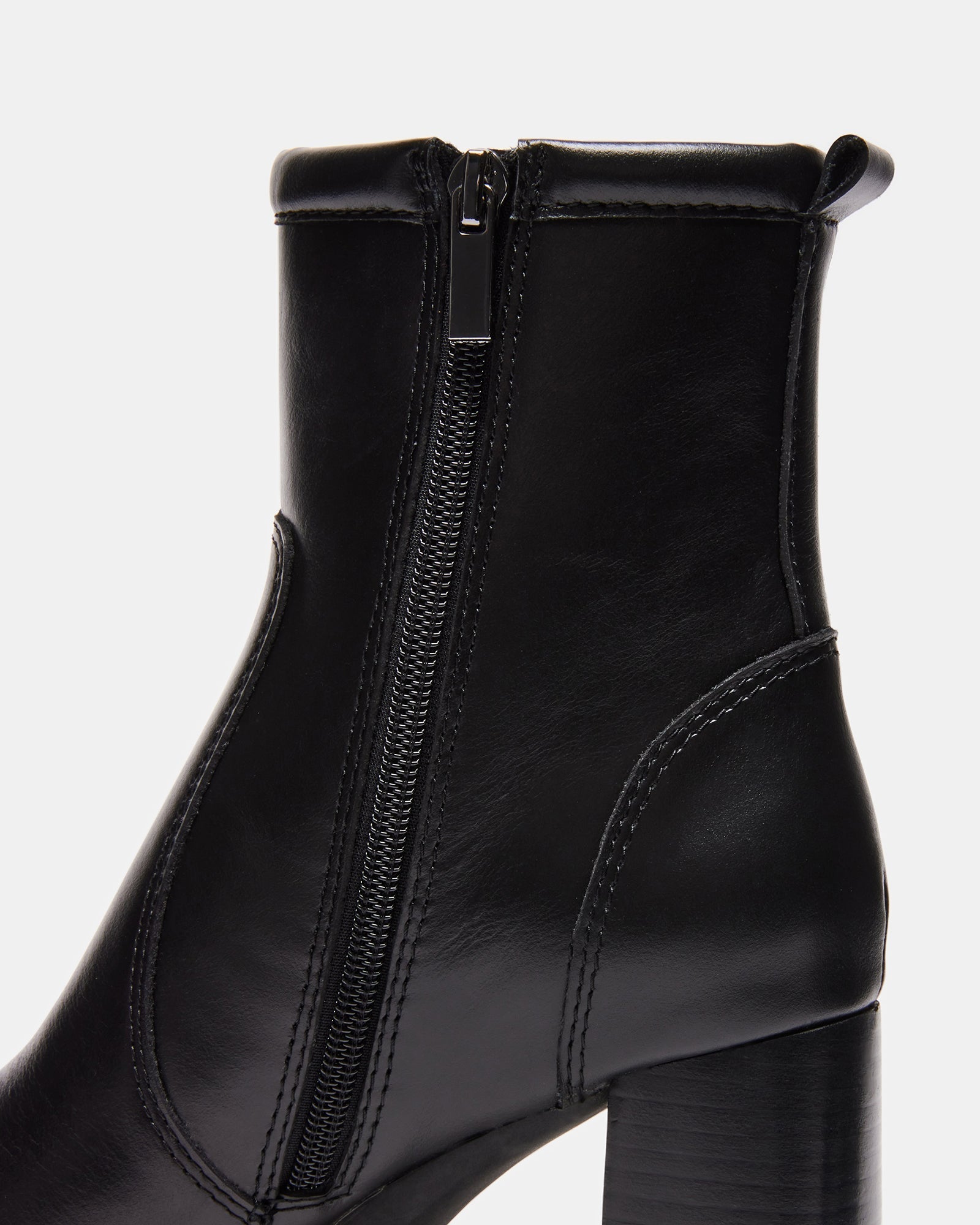 SHARONNA BLACK LEATHER - SM REBOOTED