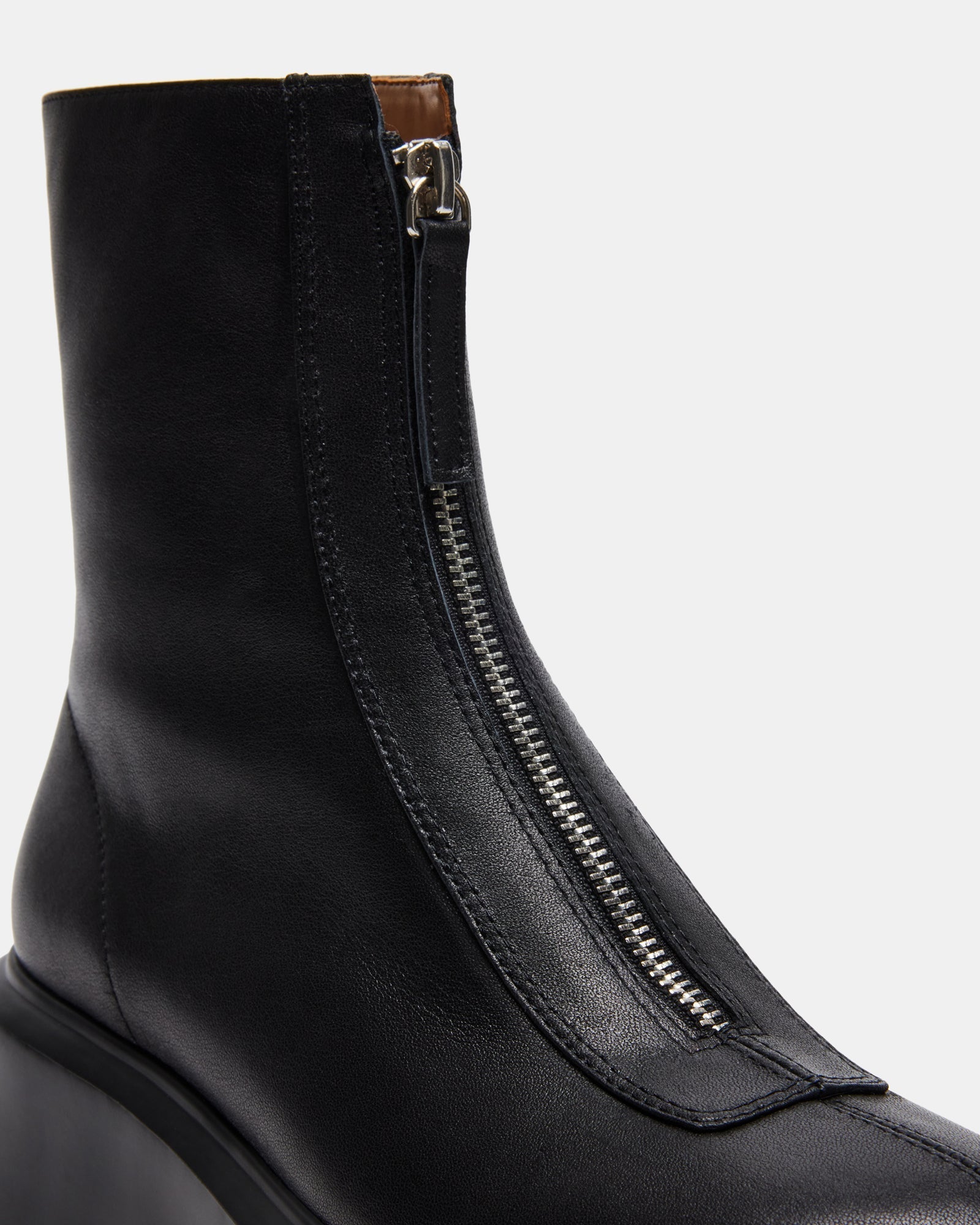 JONES BLACK LEATHER - BLACK LEATHER / 7 / 17 - SM REBOOTED