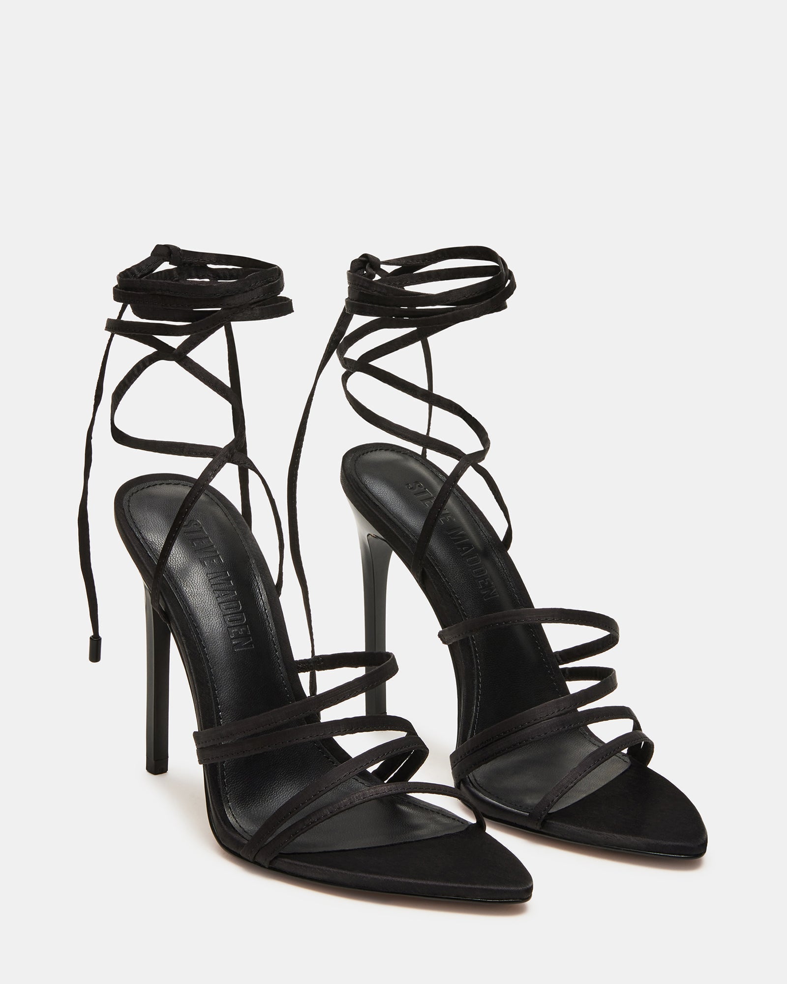 SARABELL BLACK - SM REBOOTED