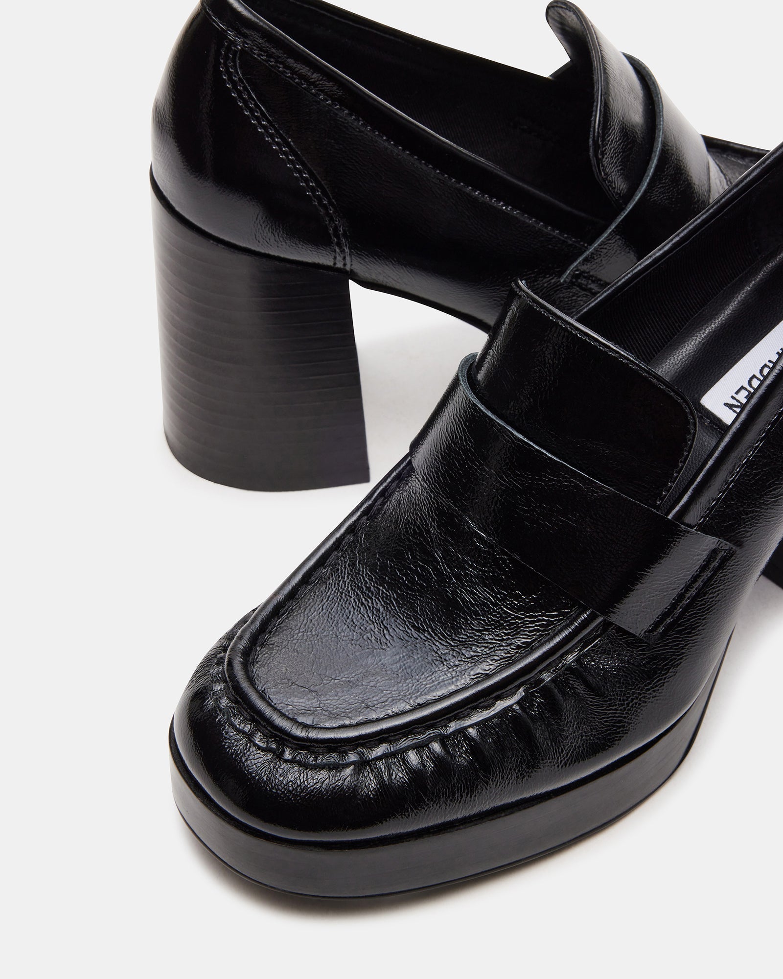 MUNDAY BLACK LEATHER - SM REBOOTED