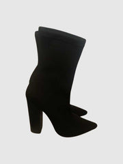 SIENA IN BLACK - SM REBOOTED