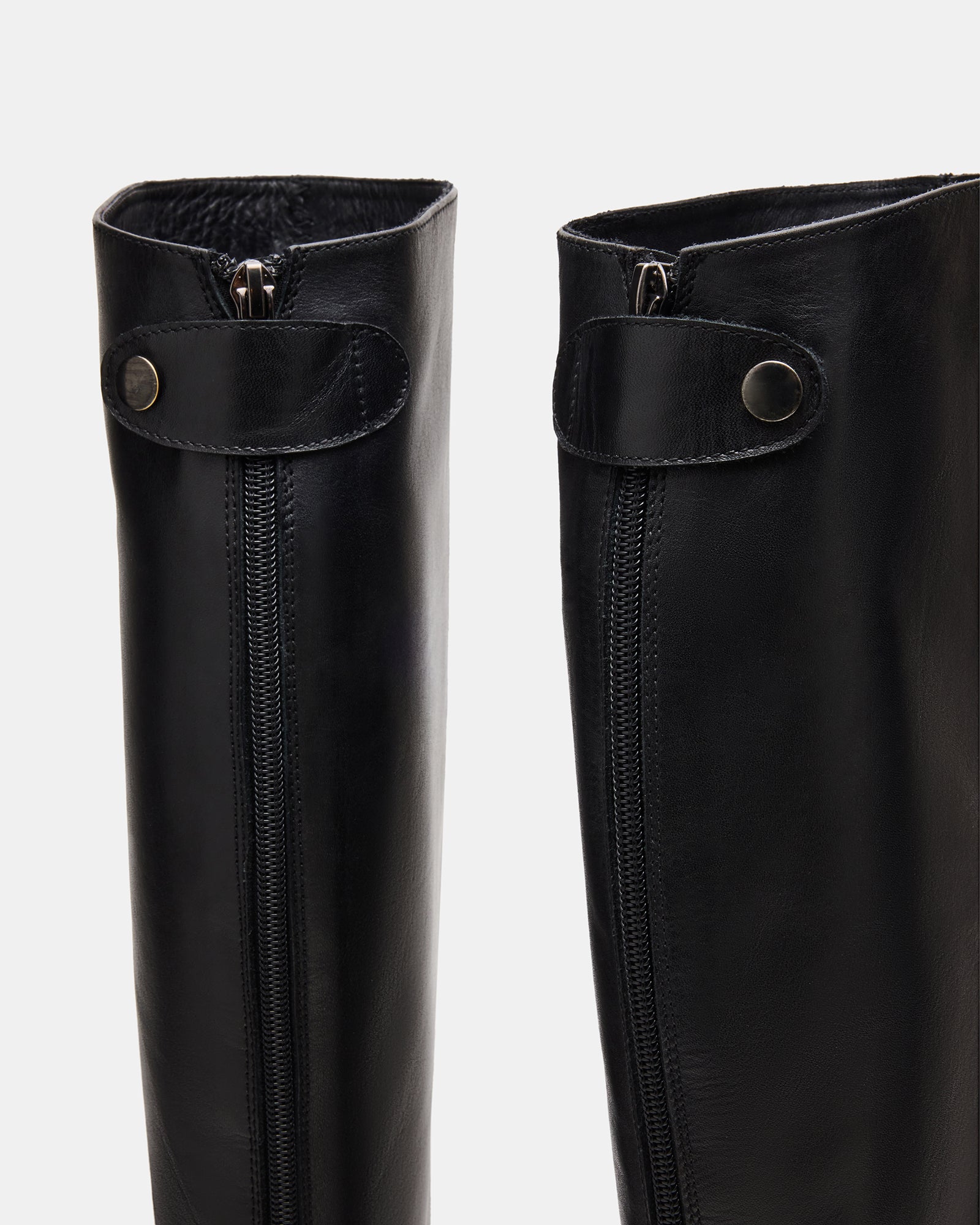 BEREN BLACK LEATHER