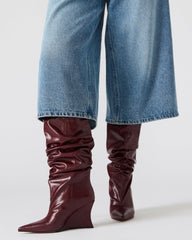 DISTORTION BURGUNDY