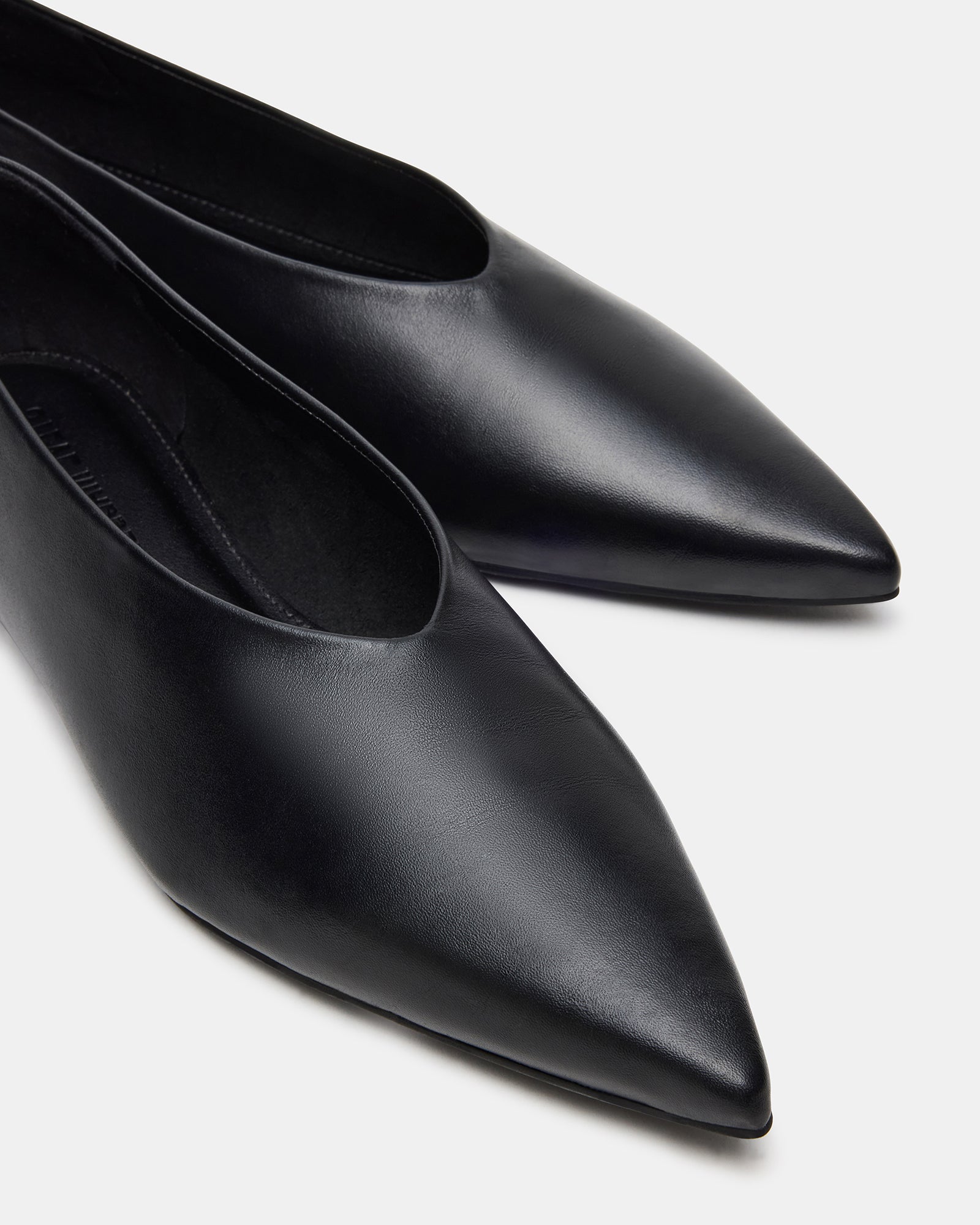 FLOYD BLACK LEATHER