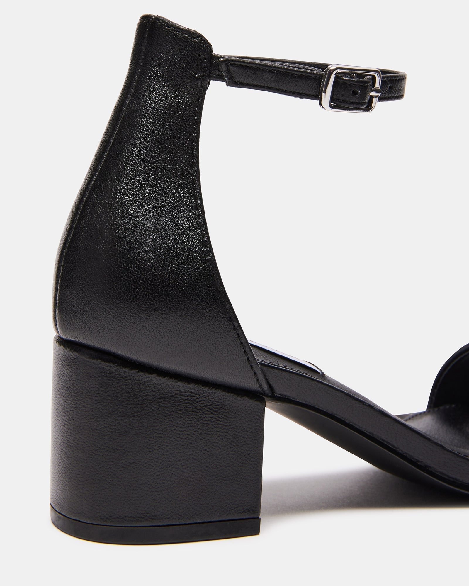 IRENEE BLACK LEATHER - SM REBOOTED