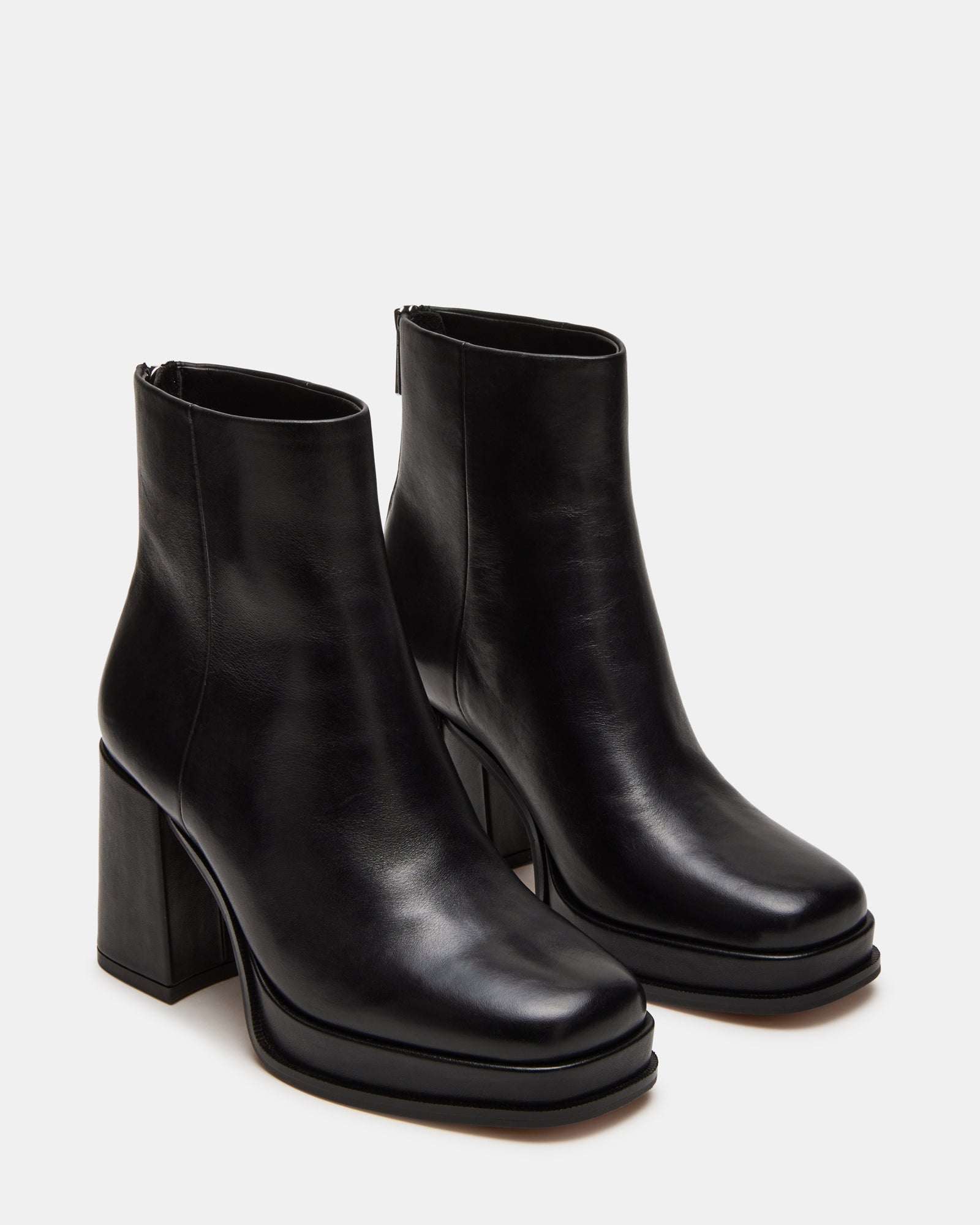 MAXIE BLACK LEATHER - SM REBOOTED