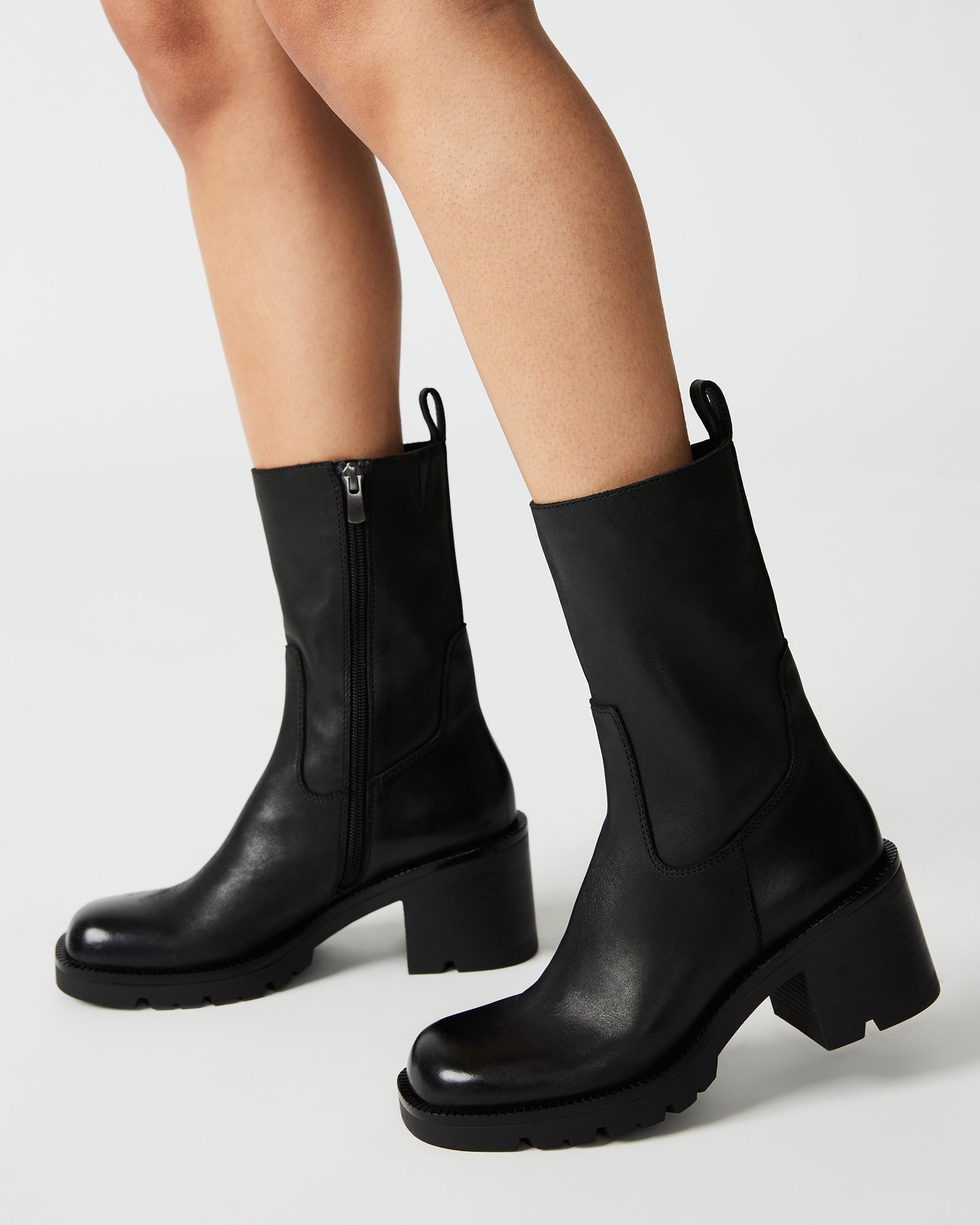 NALA BLACK LEATHER - SM REBOOTED