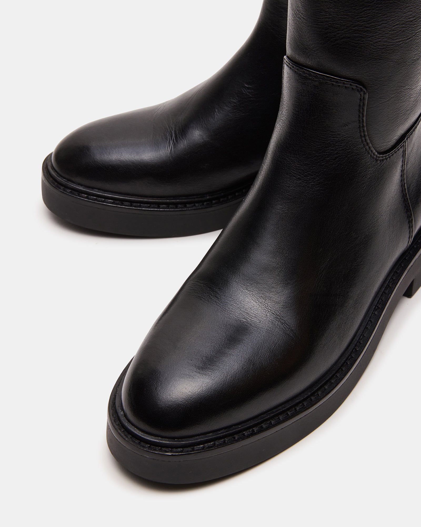 RADKE BLACK LEATHER